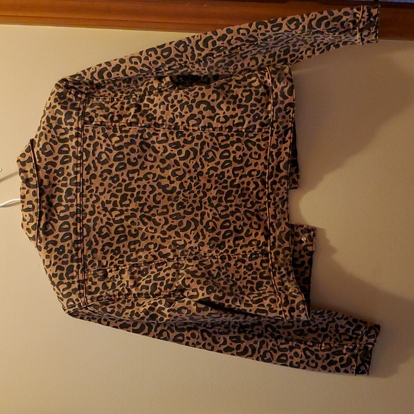 NWT Charlie Paige Denim Animal Print Jacket - Picture 7 of 9